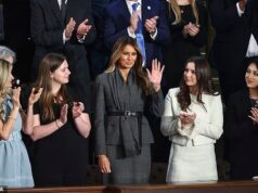 Melania Trump apresenta seus jovens convidados do Estado da União em uma demonstração afetuosa da causa mais próxima de seu coração