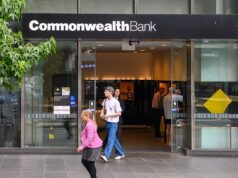 O Commonwealth Bank está sangrando empregos na Austrália à medida que centenas de cargos são cortados – mesmo quando o banco inicia uma onda de contratações na Índia