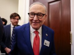 Chuck Schumer ameaça guerra após briefing secreto de Trump sobre o Irã