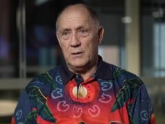 Leigh Sales revela por que o episódio da história australiana da ABC sobre o aposentado que ‘roubou o coração da Austrália’ foi retirado no último minuto