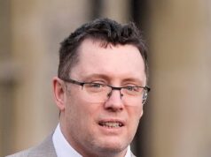 O marido ‘que levou a esposa ao suicídio por ‘tsunami’ de violência doméstica’ alegou que ‘a amava e estimava profundamente’ e acusou-a de mentir, ouve o tribunal