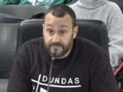 Assista à impressionante retirada da declaração de ‘reconhecimento de terras’ do homem canadense que abalou os legisladores