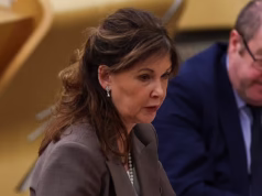 Conservadores dizem que Lord Advocate deveria deixar FM para ‘avisar’ sobre Murrell