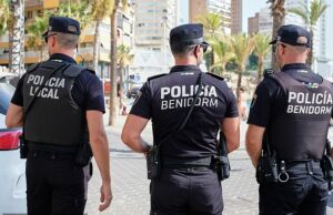 Dois turistas britânicos presos na Espanha por ‘falso plano de sequestro para dinheiro de férias’… ‘após £ 725 de resgate exigido’