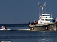 Homens armados mortos pela guarda costeira cubana em barco registrado na Flórida eram cidadãos dos EUA, afirmam autoridades locais