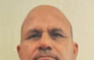 Pai do Inferno matou esposa e filha com uma ‘adaga torta’ antes que a polícia atirasse nelas no subúrbio da Virgínia, dizem os investigadores