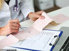 Mais de 100.000 pacientes no Reino Unido devem substituir seus marca-passos ou atualizar seu software, pois algumas baterias correm o risco de ficar descarregadas antes do final do ano