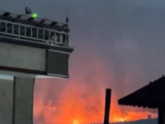 Explosões foram ouvidas em Cabul horas depois que o Afeganistão lançou um ataque ao Paquistão na última escalada de violência