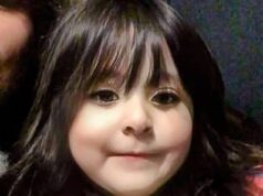 Menina de 8 anos morta por saco de hóquei enquanto cuidava de uma mulher chamada Ashley Cascavel