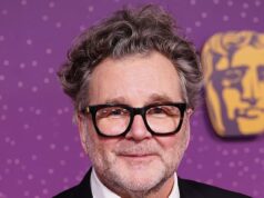 A BBC ‘decepcionou’ o trabalhador de Tourette, John Davidson, ao transmitir seu discurso racista, afirma o diretor