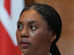 A ‘política de reclamação’ do Partido Trabalhista voltou para afetá-lo na disputada eleição suplementar de Gorton e Denton, diz Kemi Badenoch