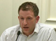 O importante democrata de Seattle pede desculpas por ficar bêbado durante reunião na Câmara estadual