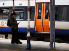 Os crimes sexuais na rede ferroviária atingiram níveis recordes enquanto o Partido Trabalhista o acusa de ‘perder o terreno no transporte público’