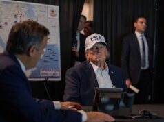 As primeiras fotos foram divulgadas de dentro da sala de situação de Trump em Mar-a-Lago