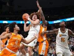 Tennessee perdeu para o Missouri por 73-69