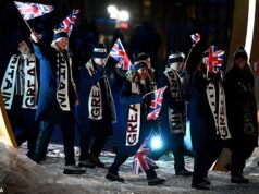 Recapitulação da cerimônia de abertura dos Jogos Olímpicos de Inverno: JD Vance é vaiado pela multidão enquanto Mariah Carey faz ‘sincronização labial’ no palco e Taylor Swift envia votos de felicidades aos atletas