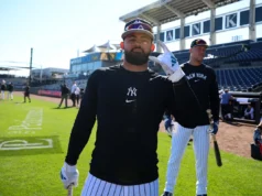 Notícias dos Yankees: Dominguez nas projeções do elenco