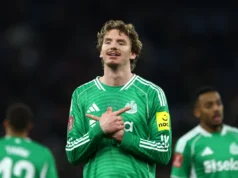 Tonally obteve 8,5, Oltemed com 8 jogadores do Newcastle United avaliados em uma vitória impressionante contra o Aston Villa