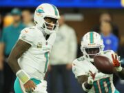 Os Dolphins enfrentam uma questão de liberação de US$ 50 milhões que não envolve Tua Tagovailoa