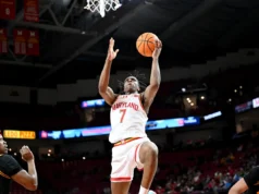O basquete masculino de Maryland derrotou Iowa, 77-70, pela segunda vitória consecutiva