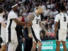 O Big East suspendeu Powell por 2 jogos do Providence, dando-lhe uma suspensão de 3 jogos do jogo cheio de lutas.