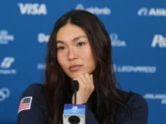 A estrela do snowboard dos EUA, Chloe Kim, pede unidade após criticar colega de equipe por repressão aos imigrantes