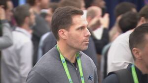 Os Carolina Panthers estão procurando linebackers no NFL Combine