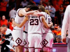 Dados históricos sobre a corrida Illinois Deep March marcando pontos