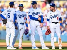 O ex-jogador de campo dos Dodgers assinou um contrato de liga secundária com os Astros