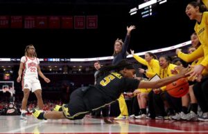 O 8º lugar de Michigan supera o 13º lugar do estado de Ohio no thriller de OT com implicações pós-temporada