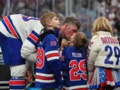 Brock Nelson está entre os 5 melhores jogadores de hóquei masculino dos EUA que não estão em Washington