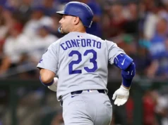 Supostamente assinou com Michael Conforto um contrato para uma liga menor