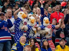 Jogos Olímpicos de Inverno de 2026: como ‘Free Bird’ se tornou o hino do hóquei nos EUA