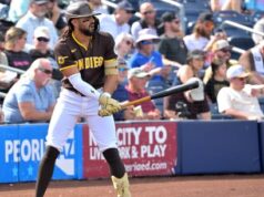 Caderno de treinamento de primavera dos Padres: saúde e batalhas de escalação entram em foco quando as estrelas deixam o WBC