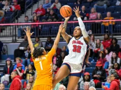 Ole Miss basquete derrotou Lady Vols
