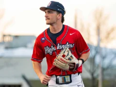 Jogador de beisebol universitário da Virgínia morre aos 19 anos após bater o carro perto do estádio da escola