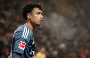 O Manchester City enfrenta forte concorrência pelo lateral-esquerdo da Bundesliga: vale a pena lutar?