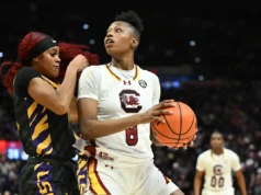 O nº 3 da Carolina do Sul derrotou o nº 6 LSU por 79-72, estendendo a seqüência de vitórias contra os Tigers para 18 jogos