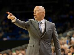 A falta técnica de Mick Cronin inspira a UCLA a uma grande vitória sobre Washington