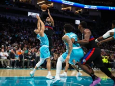 Os dois ex-Vols combinaram 23 pontos no jogo Detroit-Charlotte