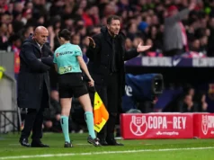 Diego Simeone gerou polêmica com um desafio lateral dirigido ao extremo do Barcelona