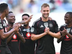 O chefe do Orlando Pirates, Andre de Jong, descartou, atualizações de Dlamini
