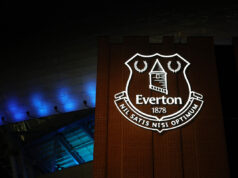 Everton mira no veterano zagueiro por transferência gratuita: ele resolverá os reais problemas defensivos dos Toffees?