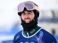 Snowboarder olímpico de inverno quebra o pescoço em acidente de treinamento dias antes da competição