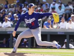 O novato Sasaki ‘tem coisas para trabalhar’ após o primeiro início do treinamento de primavera