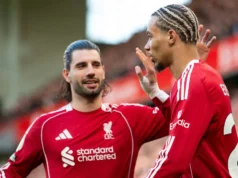 Premier League: Liverpool vence por 2 a 0 contra o West Ham, Everton recupera a liderança em Newcastle