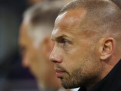 John Heitinga está sendo considerado uma das opções para substituir Thomas Frank no Tottenham Hotspur
