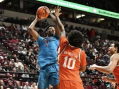 A seqüência de vitórias da FSU acabou em Miami