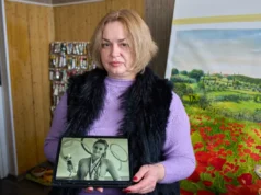 Artista por trás do capacete olímpico ucraniano proibido chama homenagem de “grande heroísmo” a Herskevich