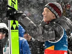 Jogos Olímpicos de Inverno de 2026: salto de esqui da superequipe masculina cancelado antecipadamente devido ao clima, ouro para a Áustria